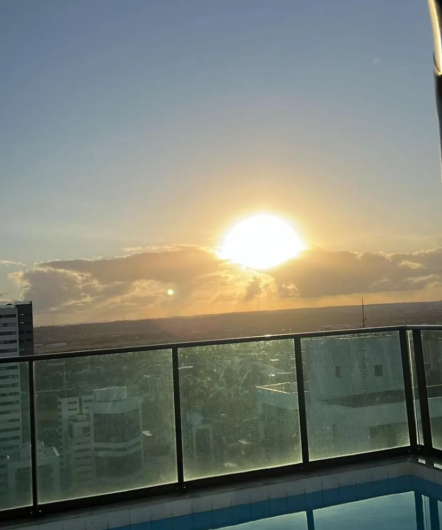 2402 - Flat em Boa Viagem Praia, próx ao shopping, vista mar Recife